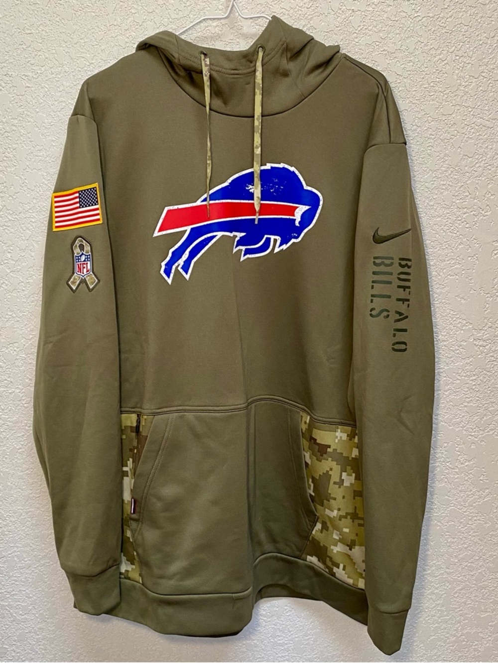Nike Buffalo Bills Hoodie Men’s XL Green Salute To Service Pullover Sweatshirt